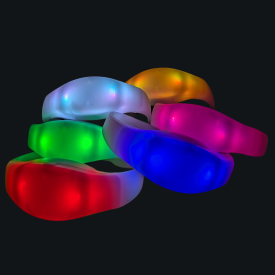 Brazaletes o pulseras LED controladas por consola y autorítmicas.